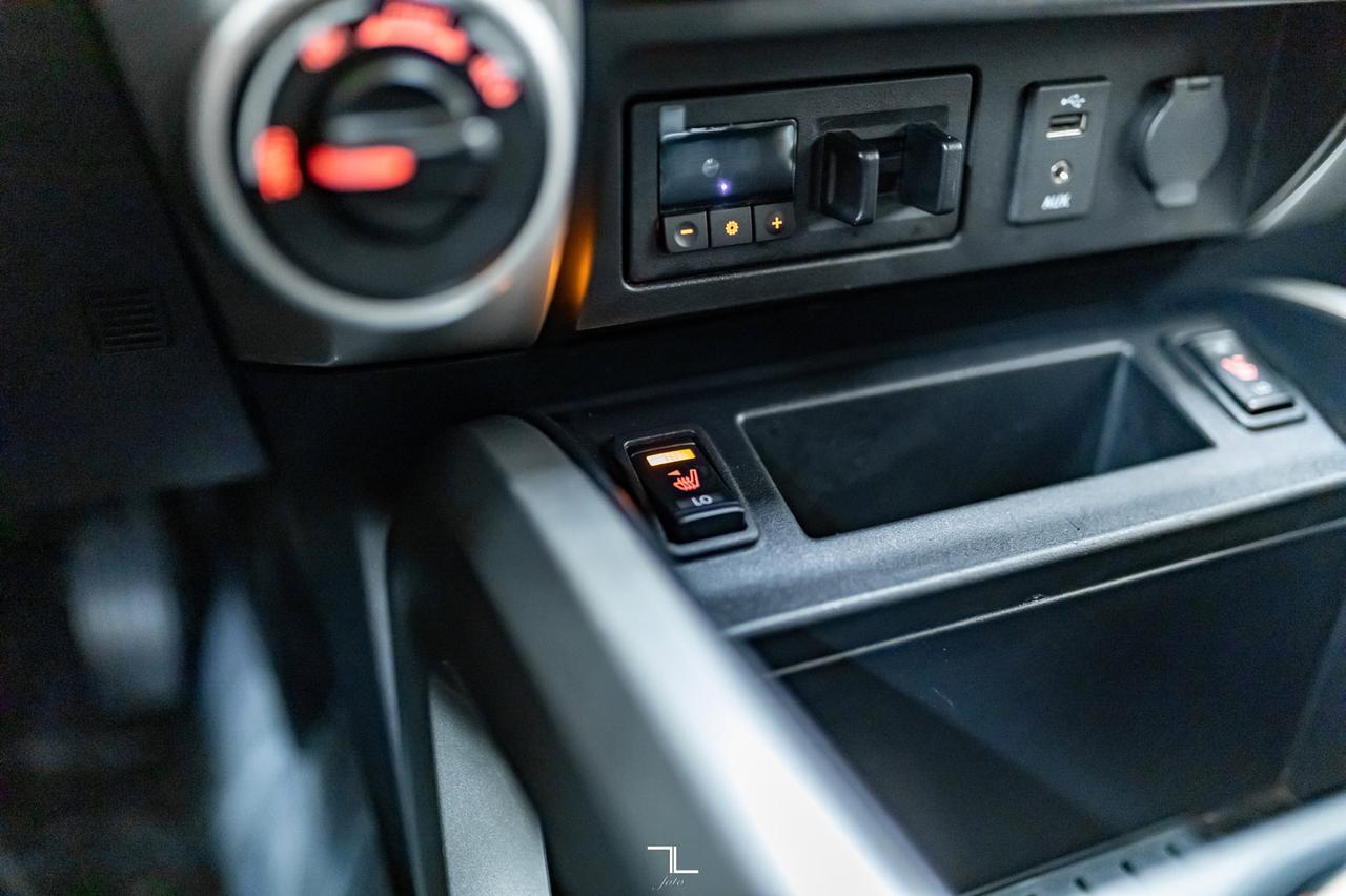 2017 Nissan Titan 4x4 Crew Cab Pro-4X Leather Nav BCam Red Deer AB