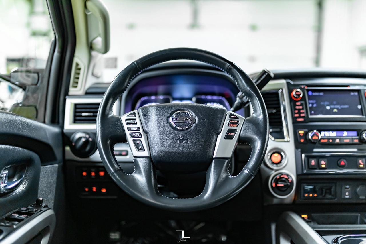 2017 Nissan Titan 4x4 Crew Cab Pro-4X Leather Nav BCam Red Deer AB