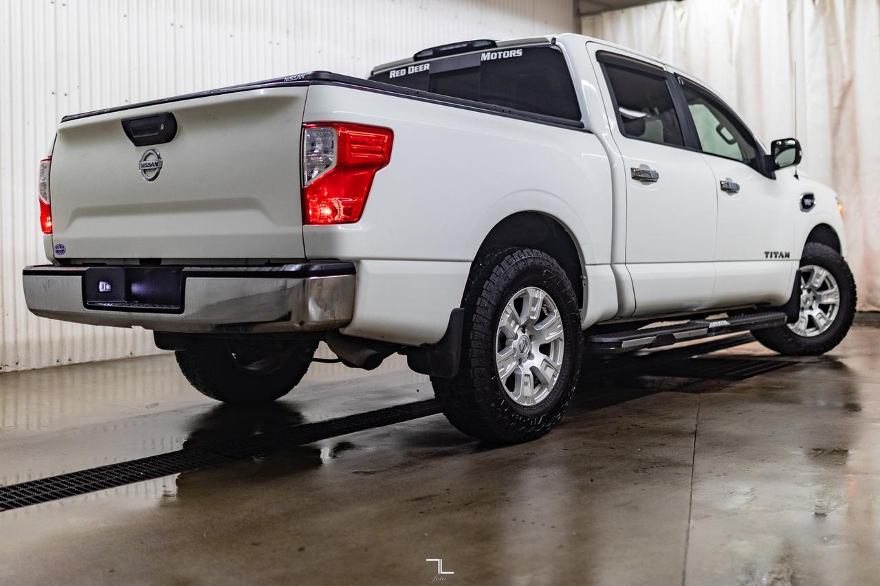 2017 Nissan Titan 4x4 Crew Cab S Red Deer AB