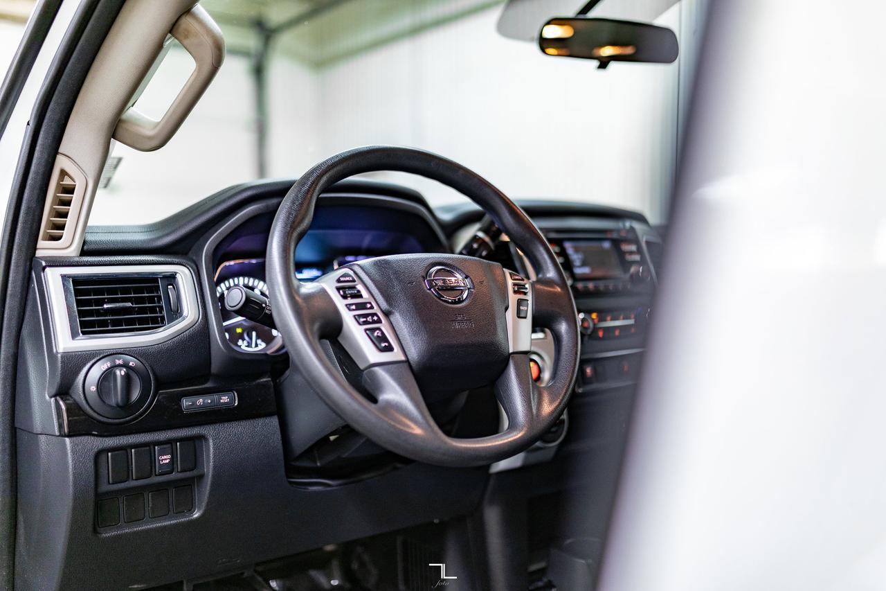 2017 Nissan Titan 4x4 Crew Cab S Red Deer AB