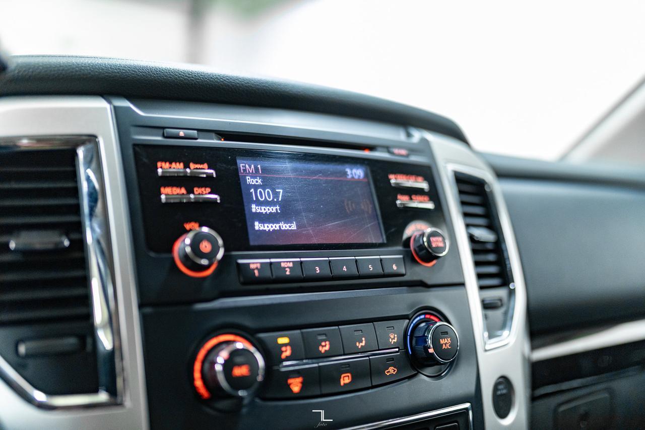 2017 Nissan Titan 4x4 Crew Cab S Red Deer AB