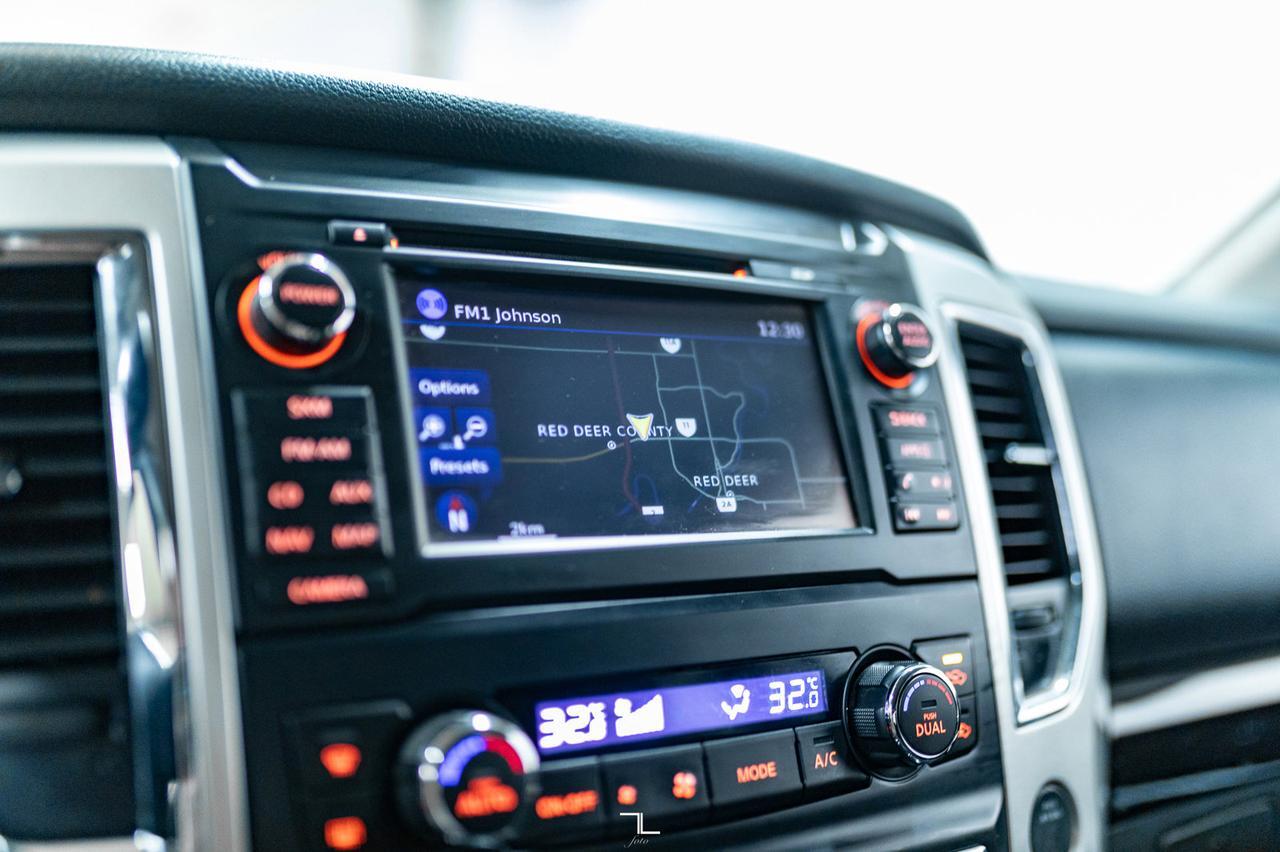 2017 Nissan Titan 4x4 Crew Cab SV Nav BCam Red Deer AB