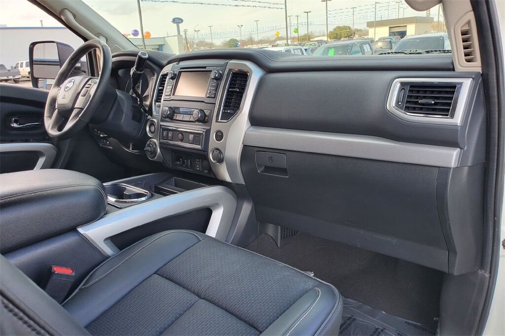 2017 Nissan Titan PRO-4X Hondo TX