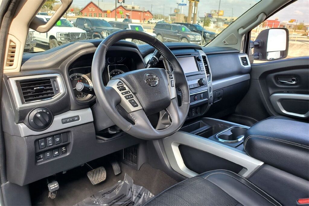 2017 Nissan Titan PRO-4X Hondo TX