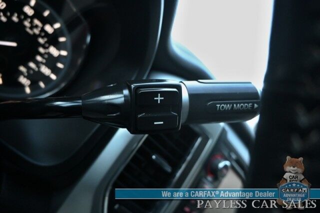 2017 Nissan Titan PRO-4X / 4X4 / 5.6L V8 / Crew Cab / Power & Heated Leather Seats / Rockford Fosgate Speakers / NAV / Blind Spot / Bluetooth / Back Up Camera / Keyless Entry & Start / Tonneau Cover / Bed Liner / Tow Pkg Anchorage AK