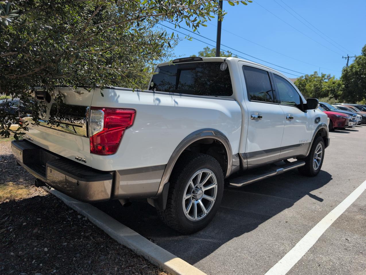 2017 Nissan Titan Platinum Reserve