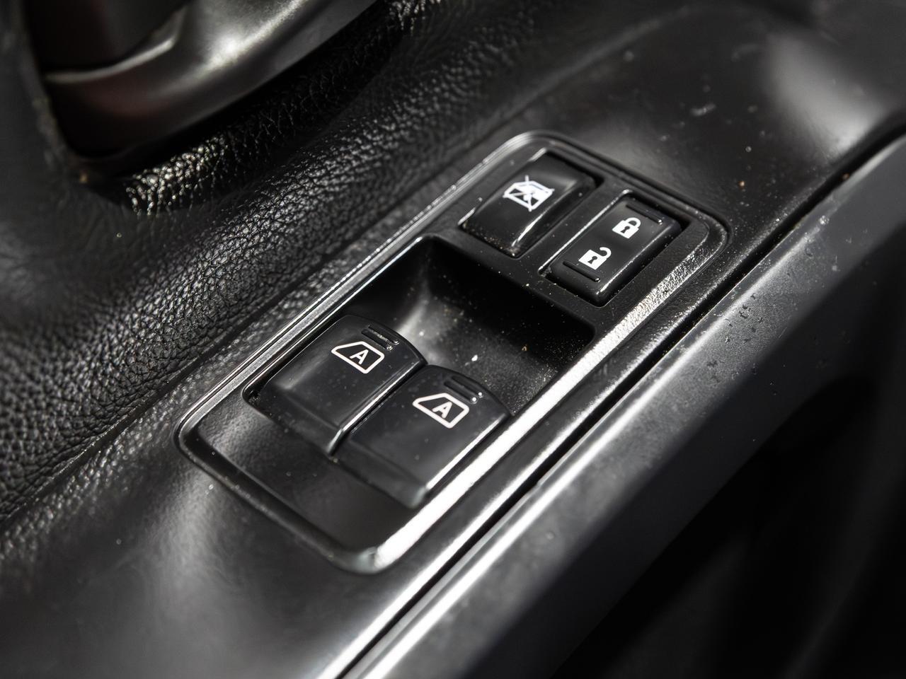 2017 Nissan Titan S 4WD Cranberry PA