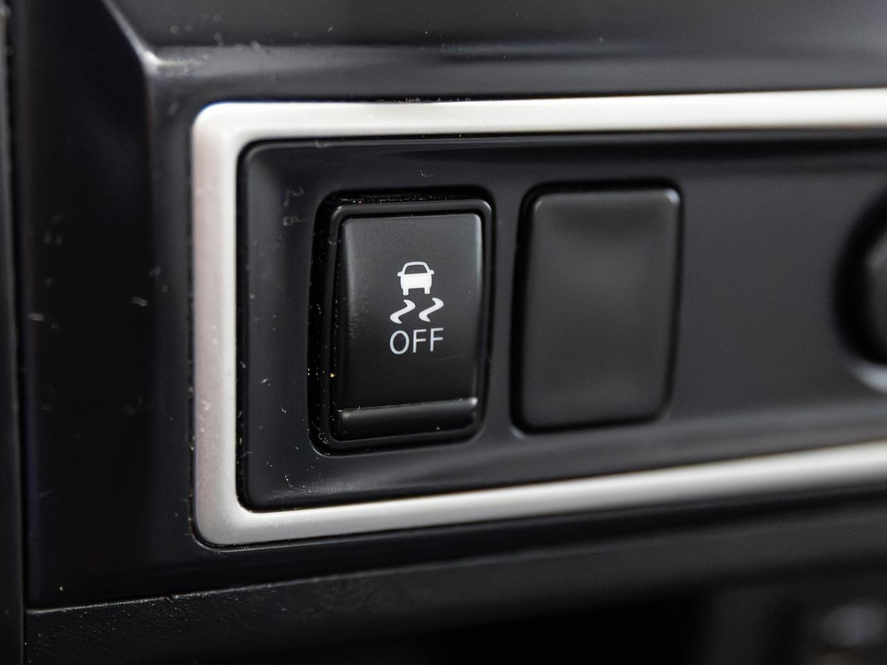 2017 Nissan Titan S 4WD Cranberry PA