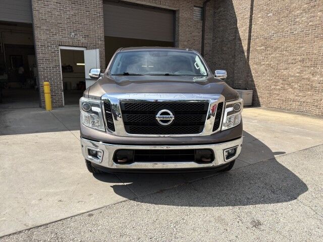 2017 Nissan Titan SL North Versailles PA