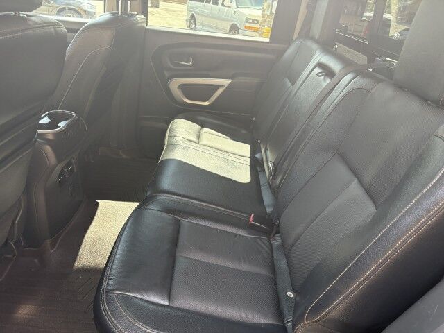 2017 Nissan Titan SL North Versailles PA