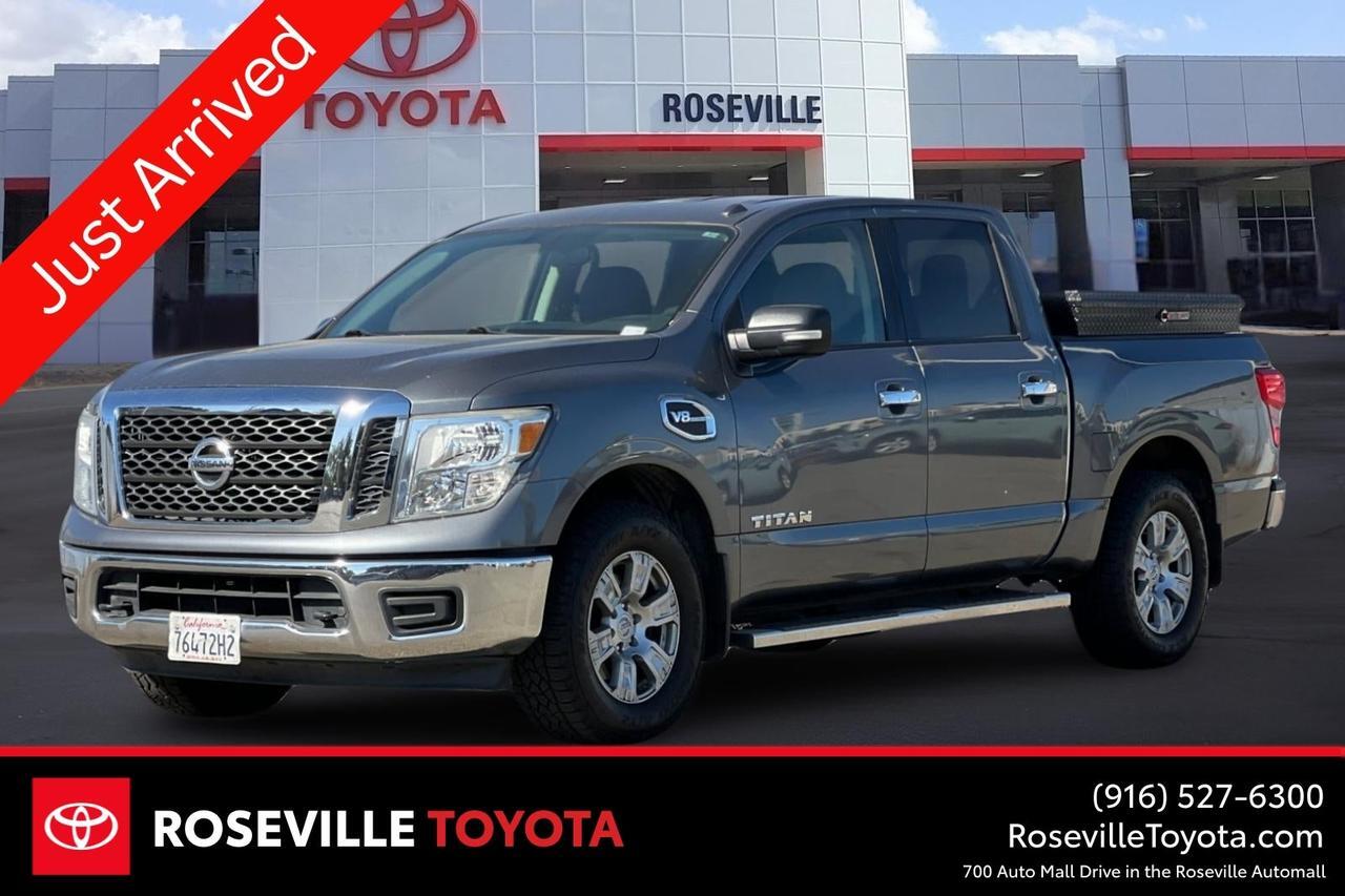2017 Nissan Titan SV
