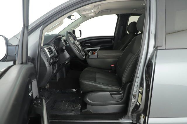 2017 Nissan Titan SV New Braunfels TX