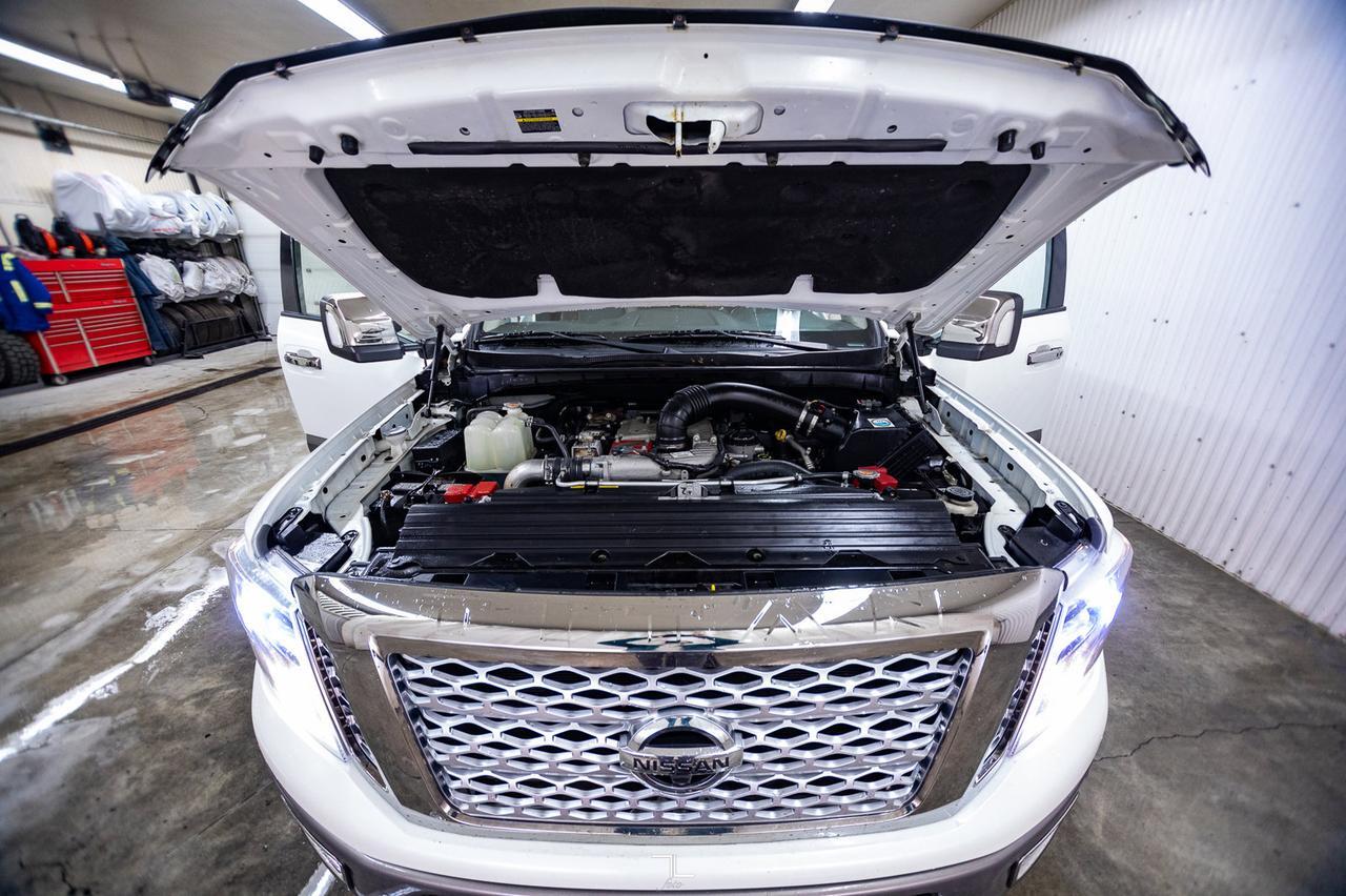 2017 Nissan Titan XD 4x4 Crew Cab Platinum Reserve Diesel Leather Roof Nav Red Deer AB