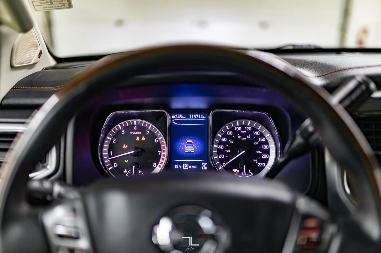 2017 Nissan Titan XD 4x4 Crew Cab Platinum Reserve Leather Roof Nav Red Deer AB