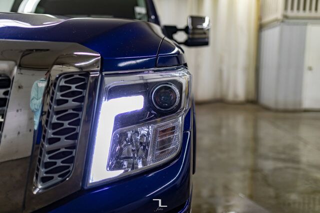 2017 Nissan Titan XD 4x4 Crew Cab Platinum Reserve Leather Roof Nav Red Deer AB