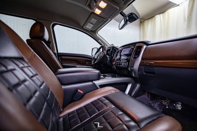 2017 Nissan Titan XD 4x4 Crew Cab Platinum Reserve Leather Roof Nav Red Deer AB