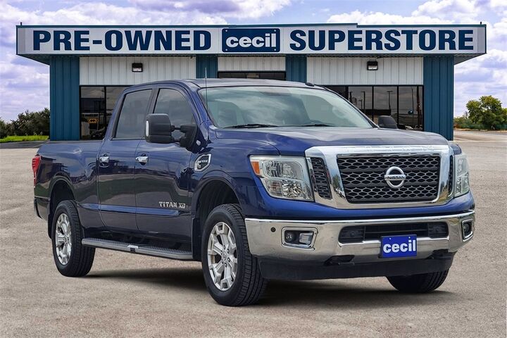 2017 Nissan Titan XD SV  TX