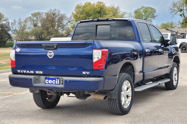 2017 Nissan Titan XD SV  TX