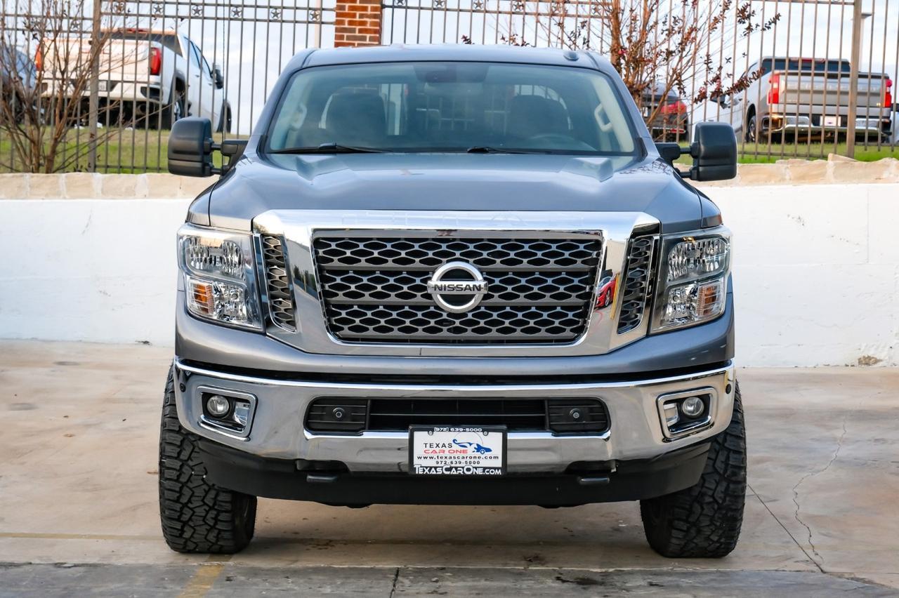 2017 Nissan Titan XD SV CREW CAB 4WD AUTOMATIC BLIND SPOT ASSIST NAVIGATION HEATED SEATS REAR CAMERA