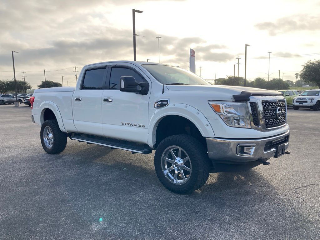 2017 Nissan Titan XD SV