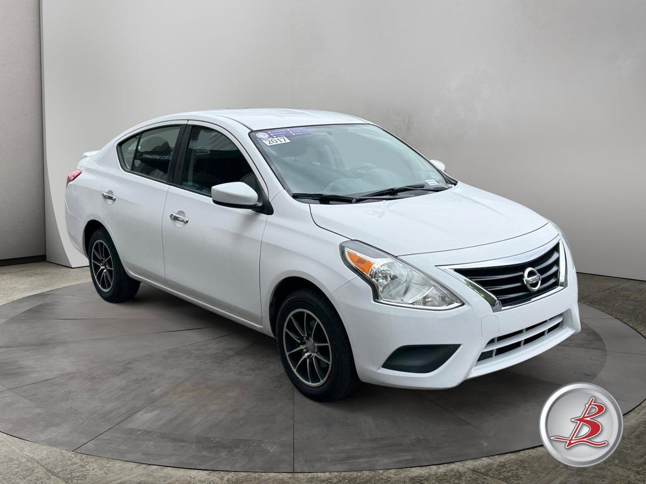 2017 Nissan VERSA SEDAN SV