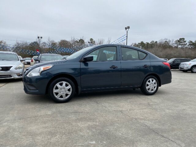 2017 Nissan Versa 1.6 S Plus