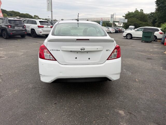 2017 Nissan Versa 1.6 SL East Islip NY