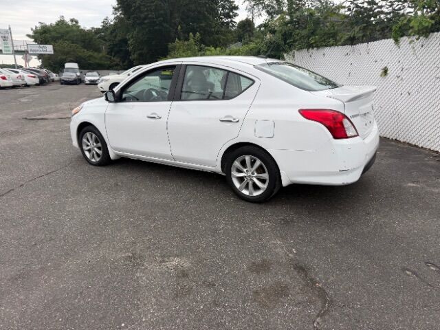 2017 Nissan Versa 1.6 SL East Islip NY