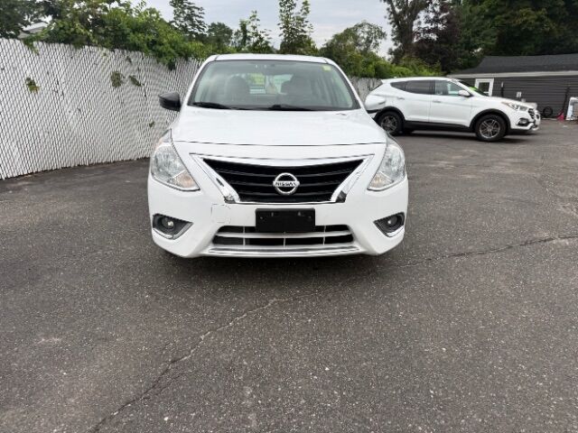 2017 Nissan Versa 1.6 SL East Islip NY