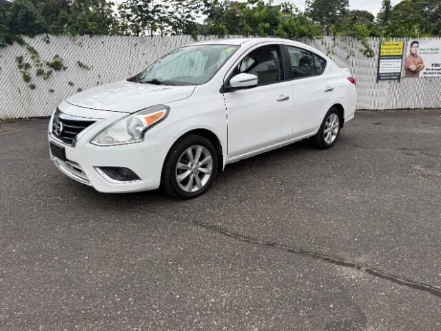 2017 Nissan Versa