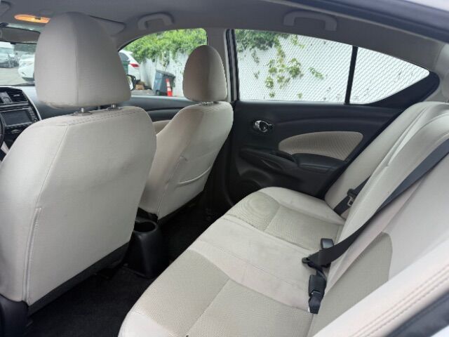 2017 Nissan Versa 1.6 SL East Islip NY