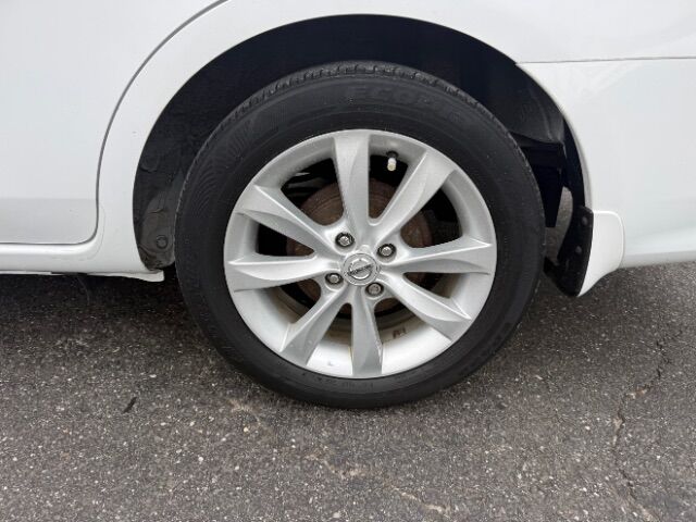2017 Nissan Versa 1.6 SL East Islip NY