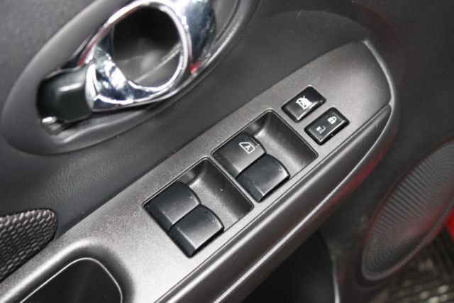 2017 Nissan Versa 1.6 SV Chantilly VA