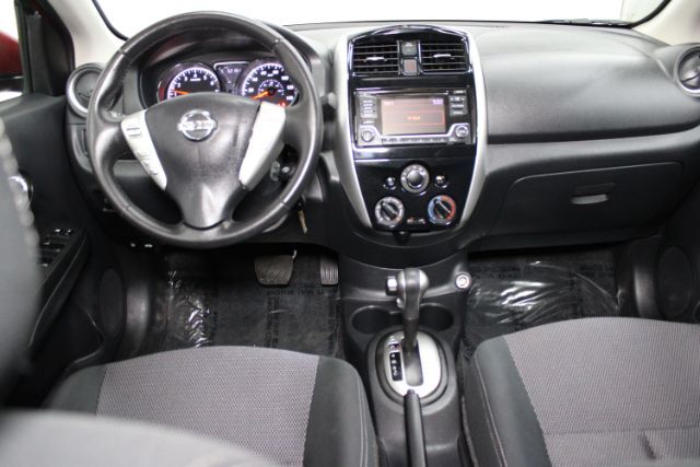 2017 Nissan Versa 1.6 SV