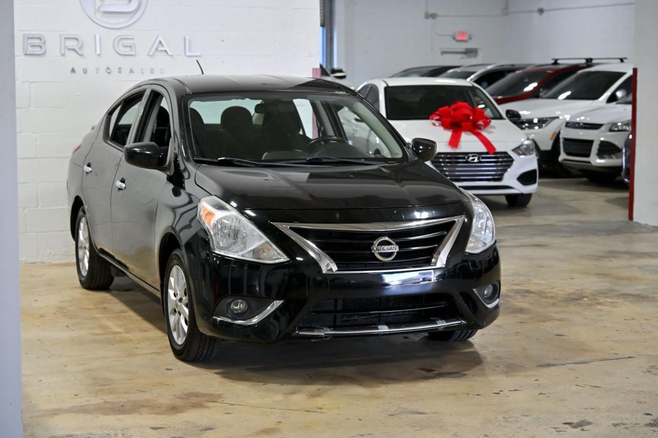 2017 Nissan Versa 1.6 SV Sedan