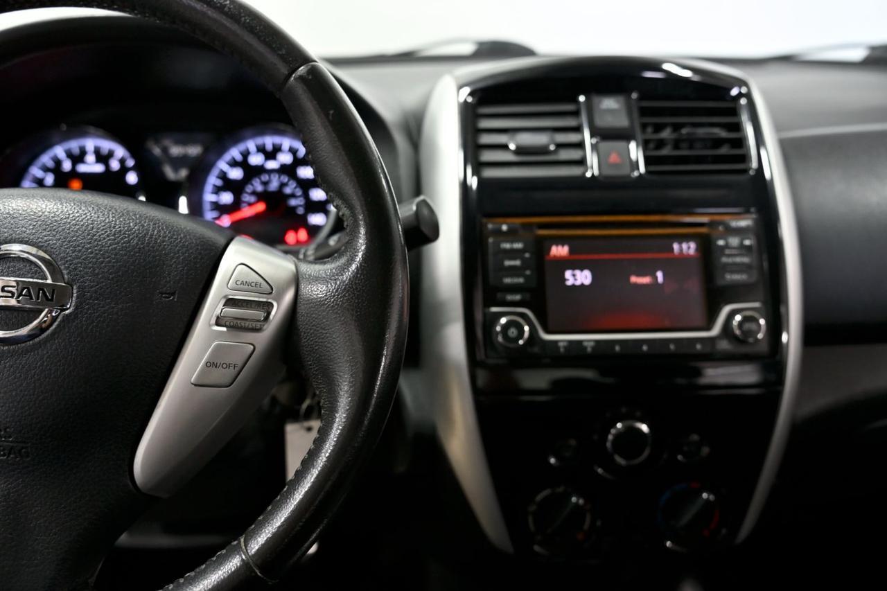 2017 Nissan Versa 1.6 SV Sedan Miami FL