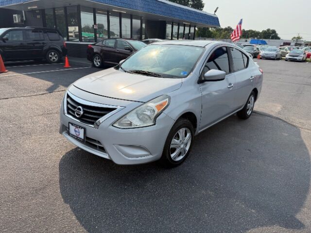 2017 Nissan Versa
