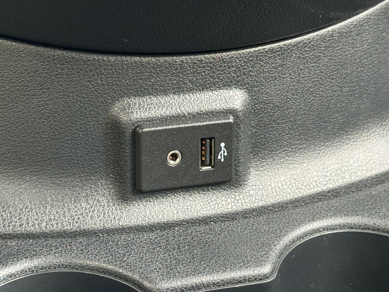 2017 Nissan Versa 1.6 SV Springfield VA