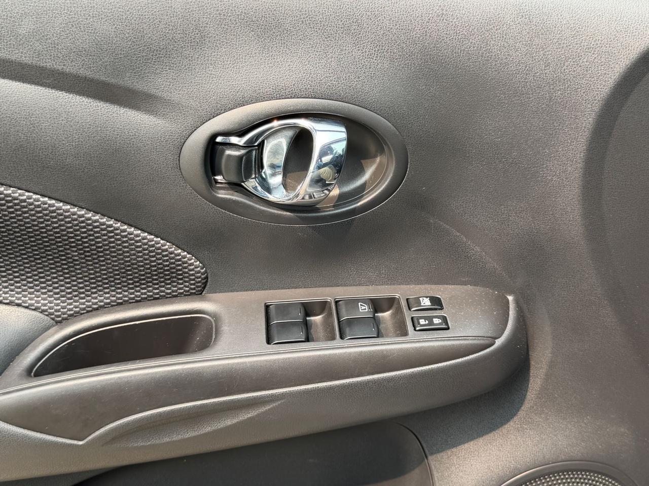 2017 Nissan Versa 1.6 SV Springfield VA