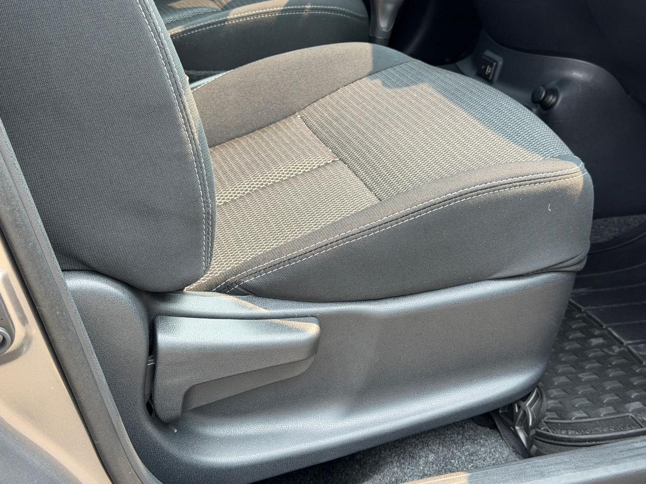 2017 Nissan Versa 1.6 SV Springfield VA