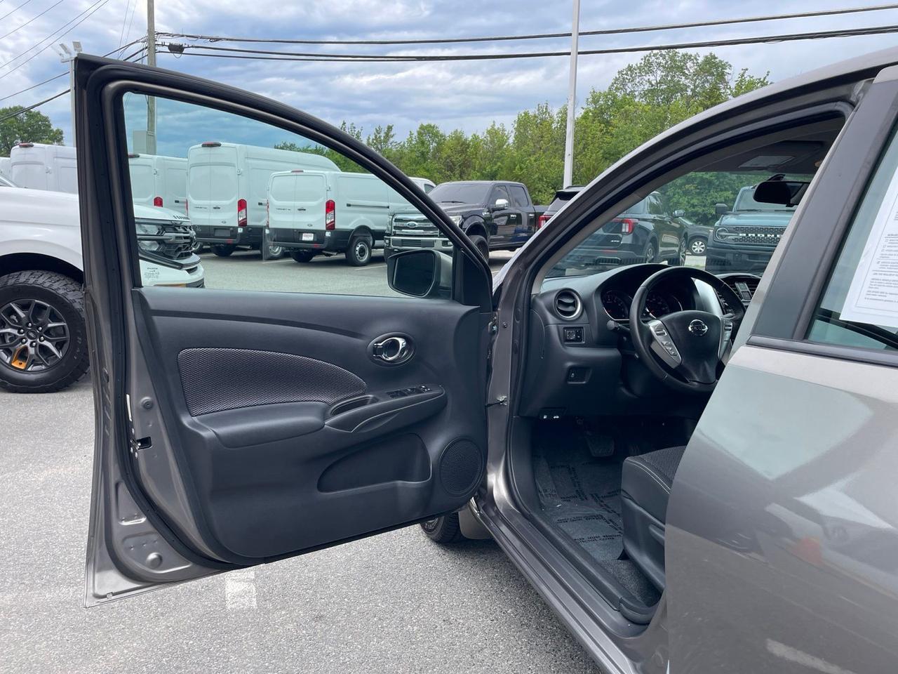 2017 Nissan Versa 1.6 SV Springfield VA