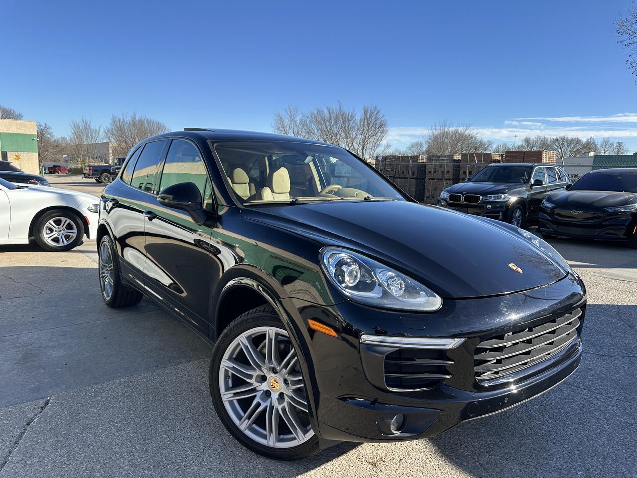 2017 PORSCHE Cayenne Platinum Edition Dallas TX