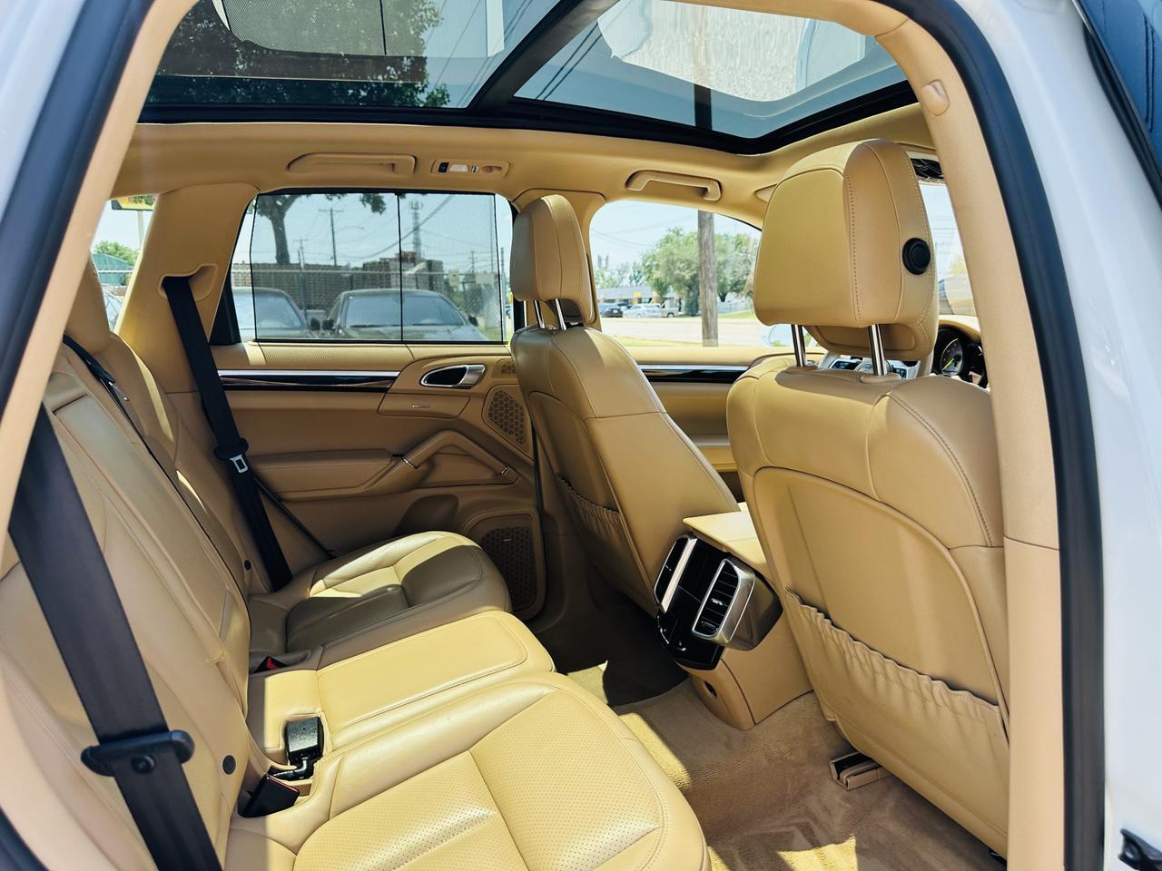 2017 PORSCHE Cayenne S E-Hybrid Platinum Edition Dallas TX