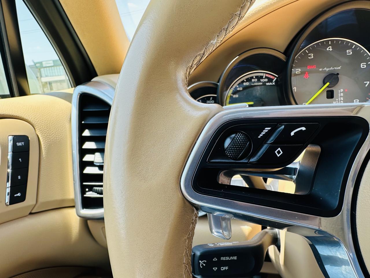 2017 PORSCHE Cayenne S E-Hybrid Platinum Edition Dallas TX