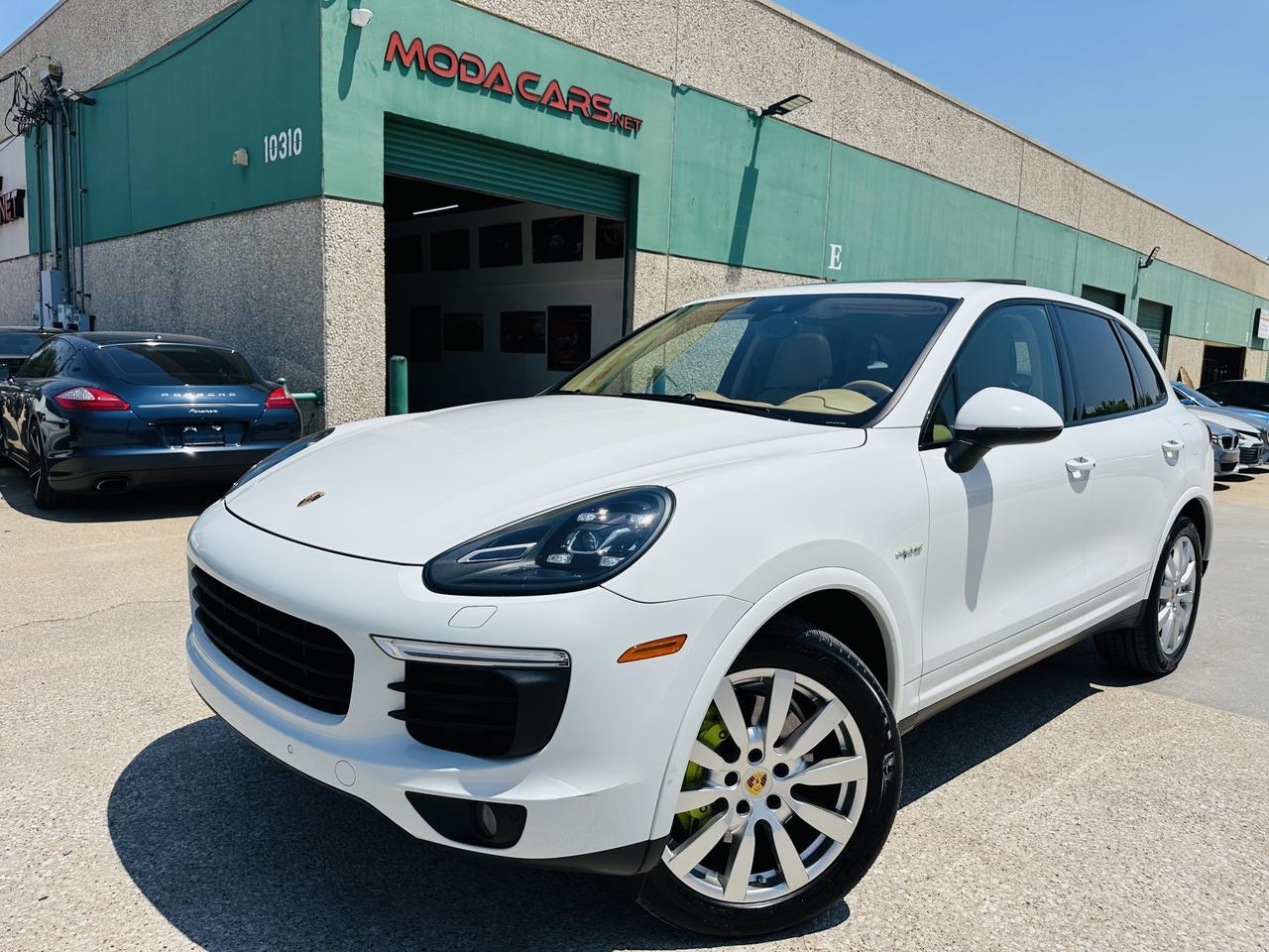 2017 PORSCHE Cayenne S E-Hybrid Platinum Edition Dallas TX
