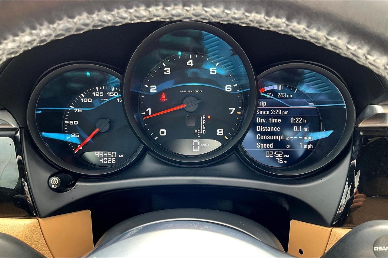 2017 PORSCHE MACAN Houston TX