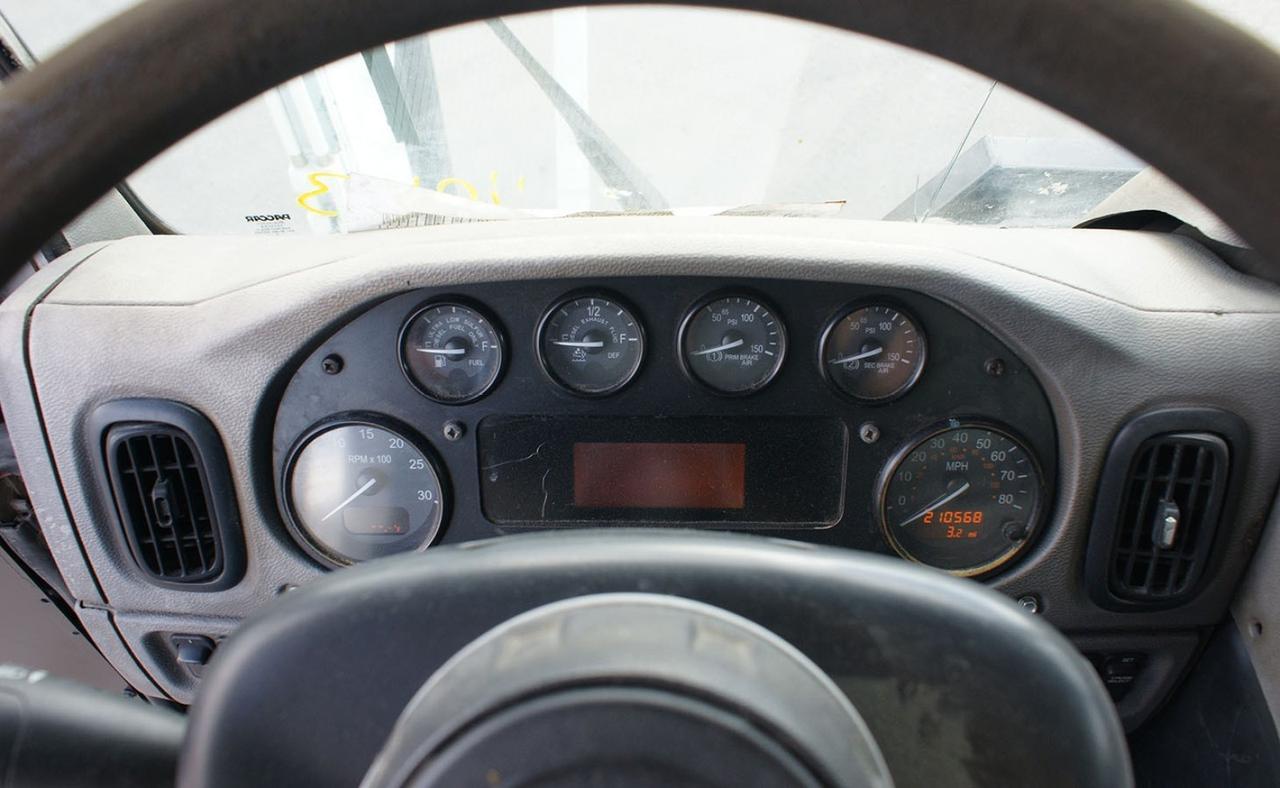 2017 Peterbilt 320 40 yard Heil Front Loader Garbage Truck Tampa FL