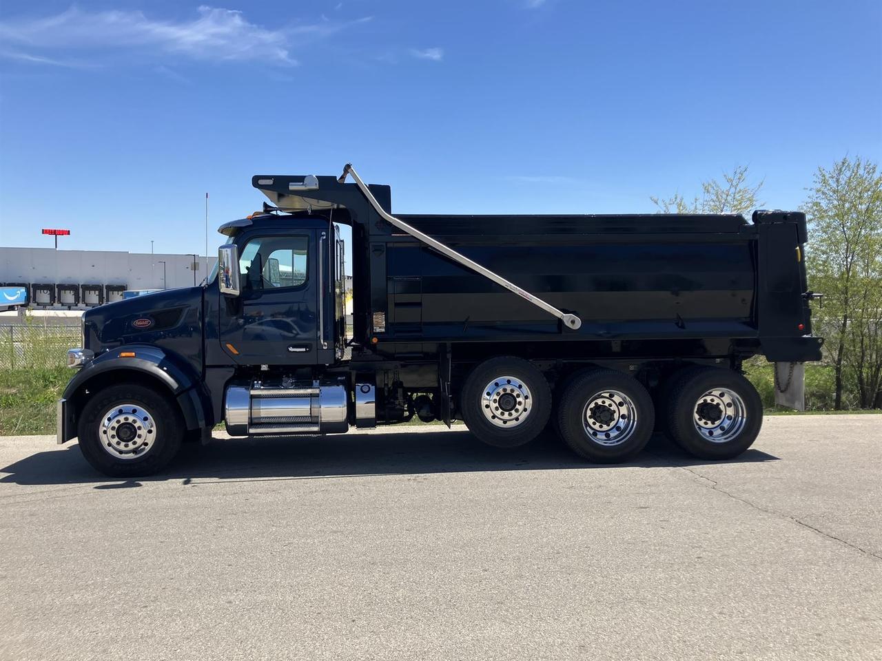 2017 Peterbilt 567 in Rochester, MN — photo 3