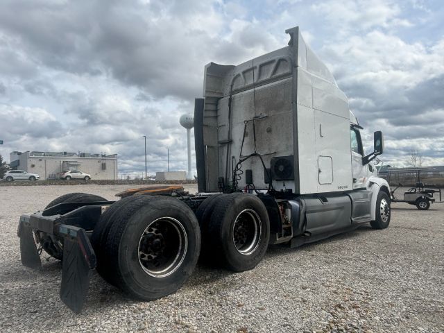 2017 Peterbilt 579 . Seville OH