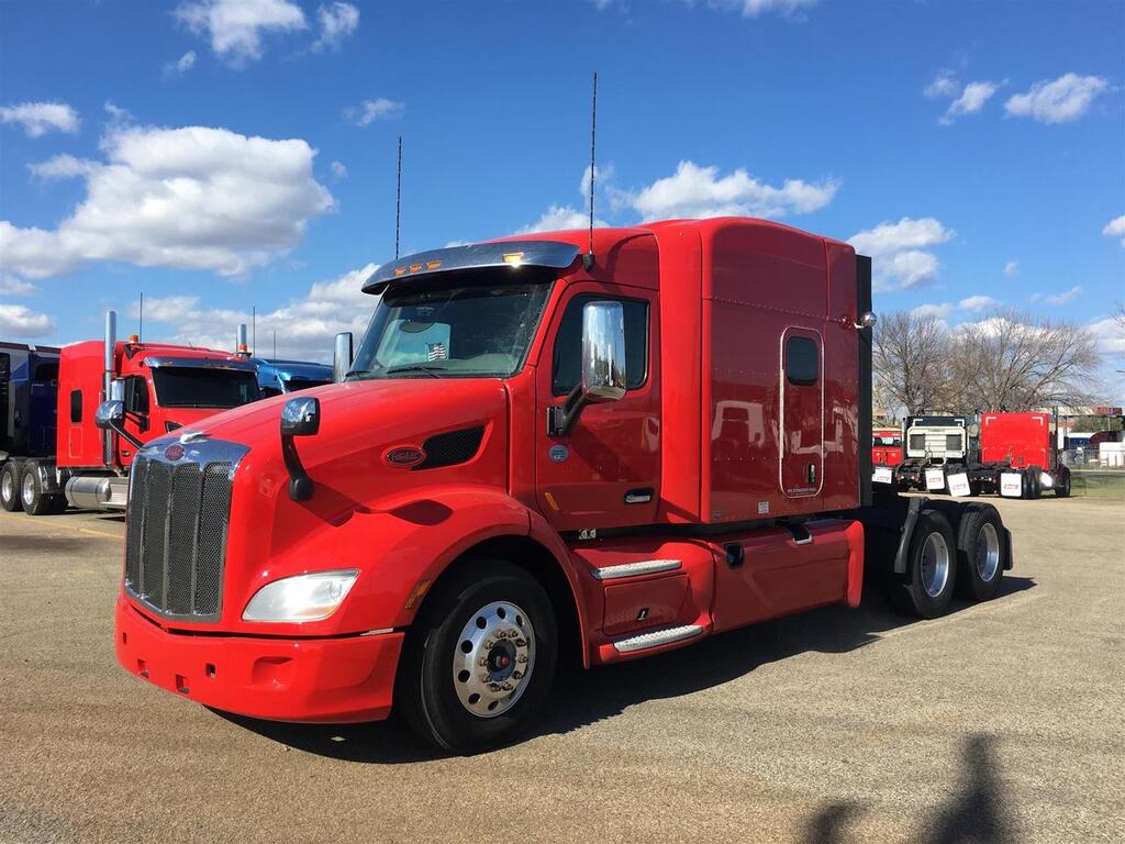 2017 Peterbilt 579 80 2017 Peterbilt 579 80